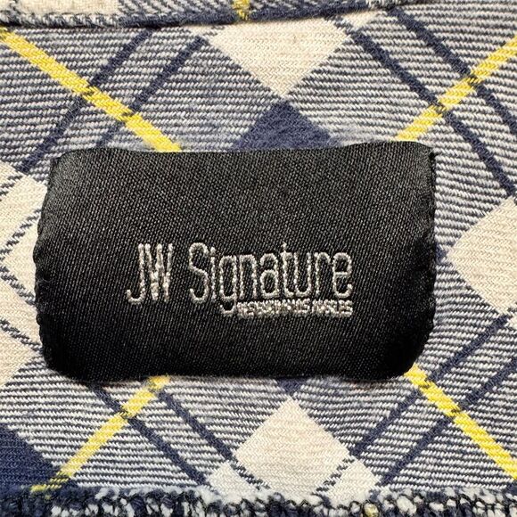 JW Signatures M Plaid Flannel Button-Down Shirt Multicolor - Picture 6 of 8